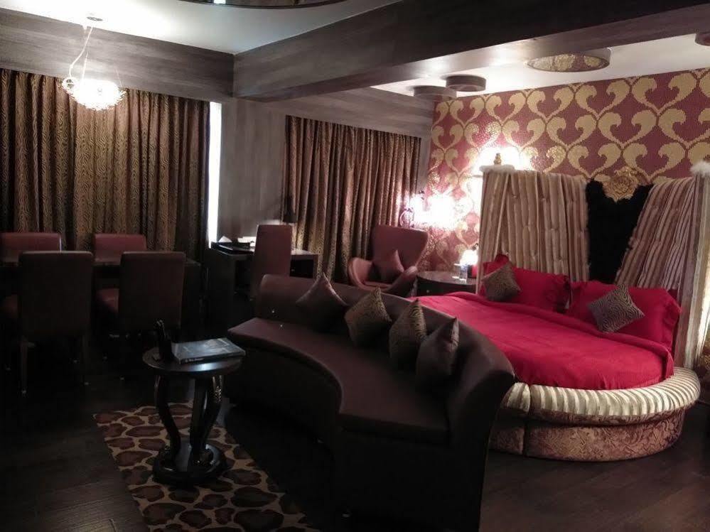 Hotel Oxina Lygon Tiruchirappalli Экстерьер фото
